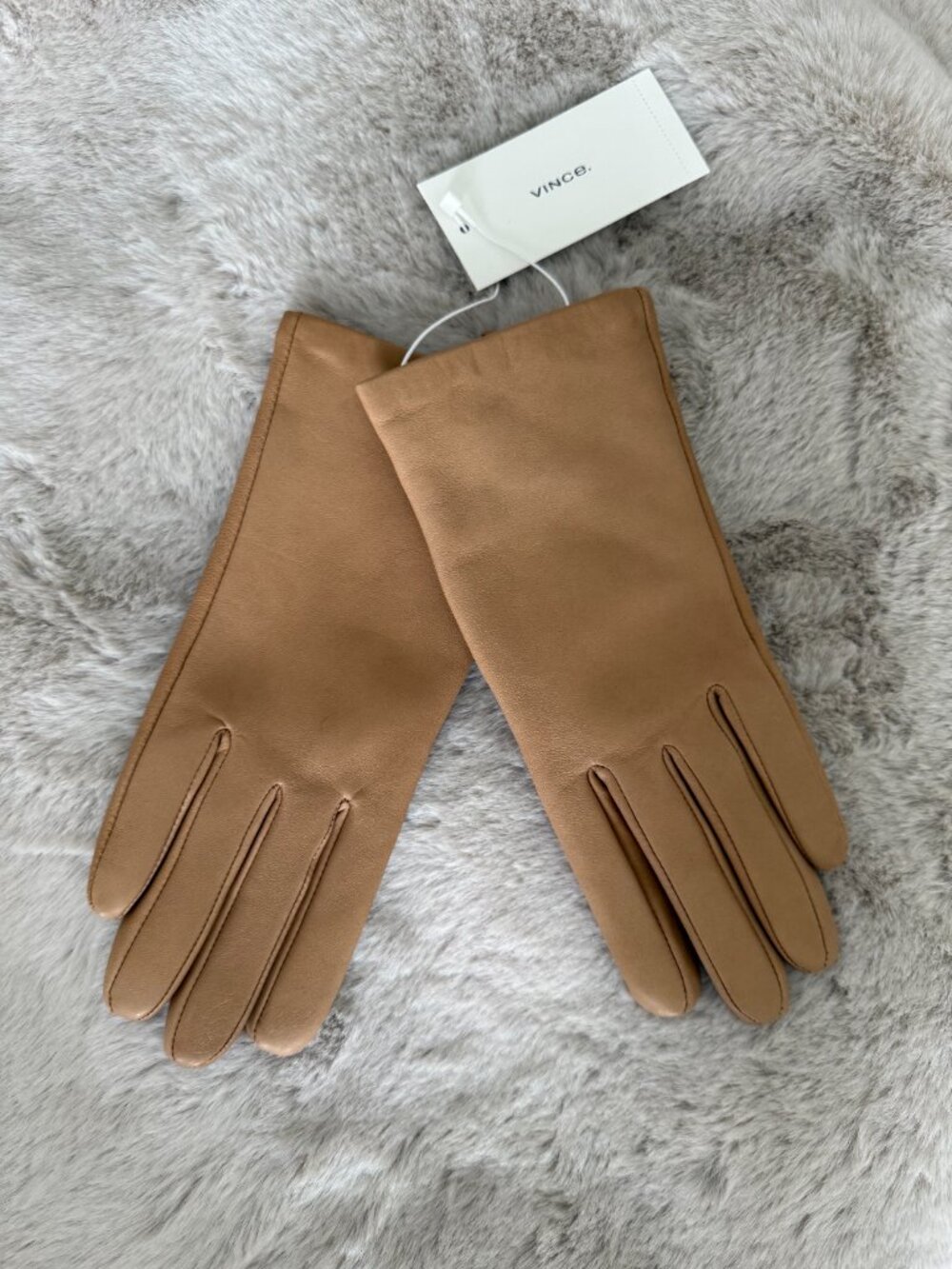 Vince Women's Leather Gloves